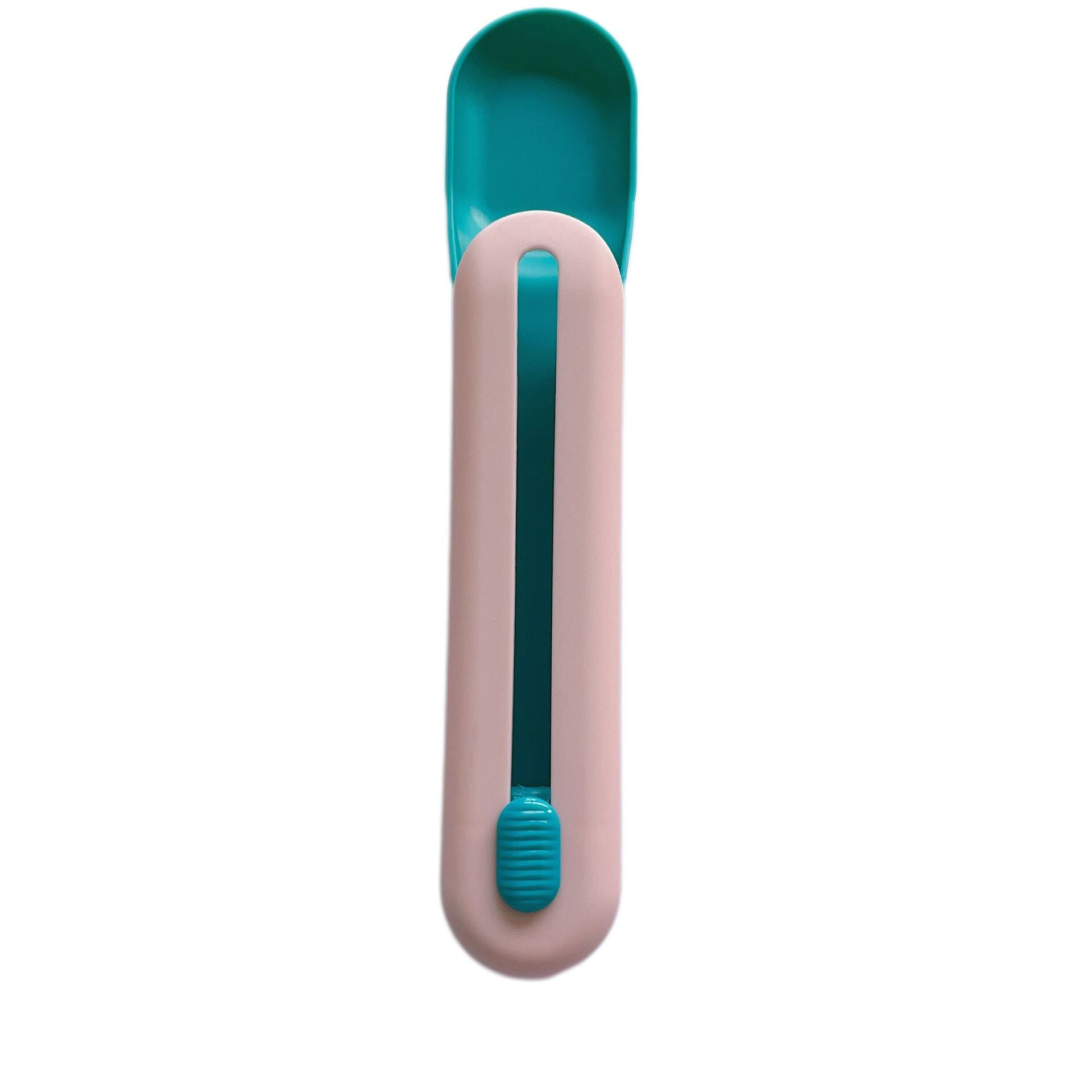 Cat Food Dispensing Spoon for Pet Supplies Wholesale